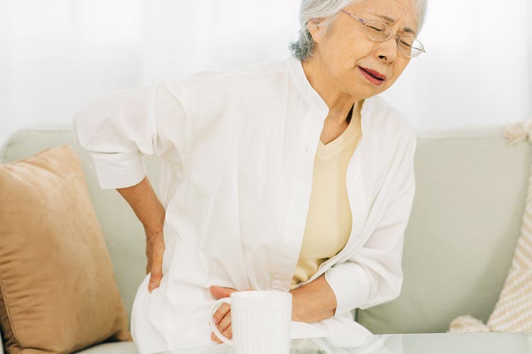 骨粗鬆症イメージ